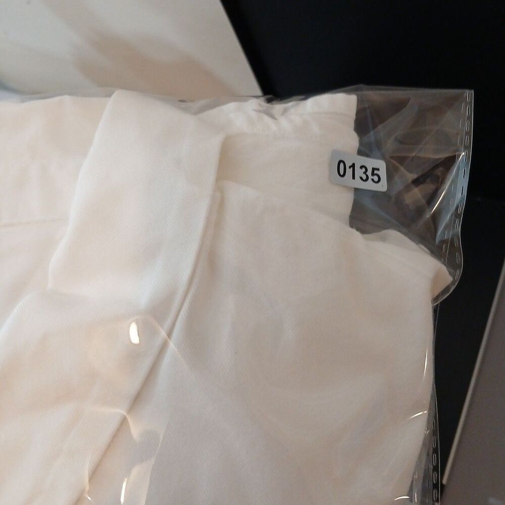Court & Rowe Ivory Long Sleeve Button-Up Shirt Cotton Modal Size 3X - Picture 10 of 10